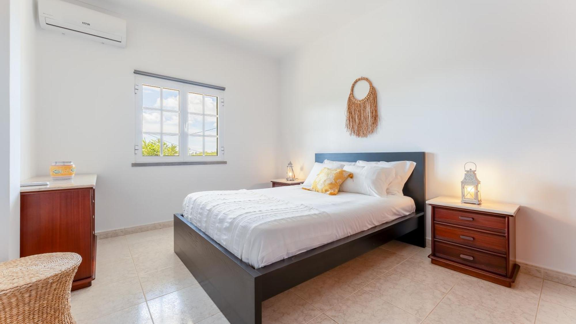 Sunny & Calm 4 Bdr House W/ Pool By Lovelystay Santo Estevao  المظهر الخارجي الصورة