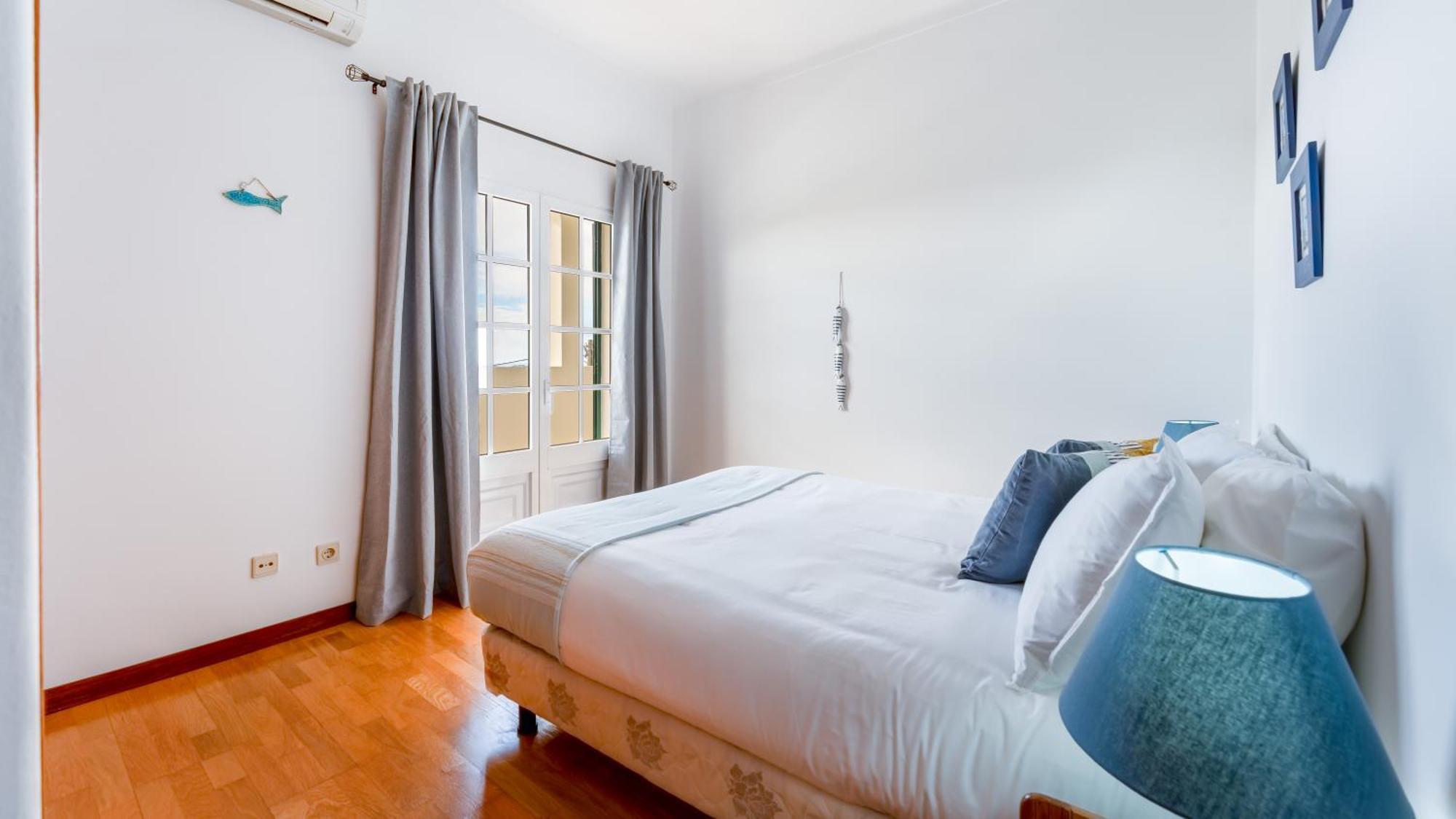 Sunny & Calm 4 Bdr House W/ Pool By Lovelystay Santo Estevao  المظهر الخارجي الصورة