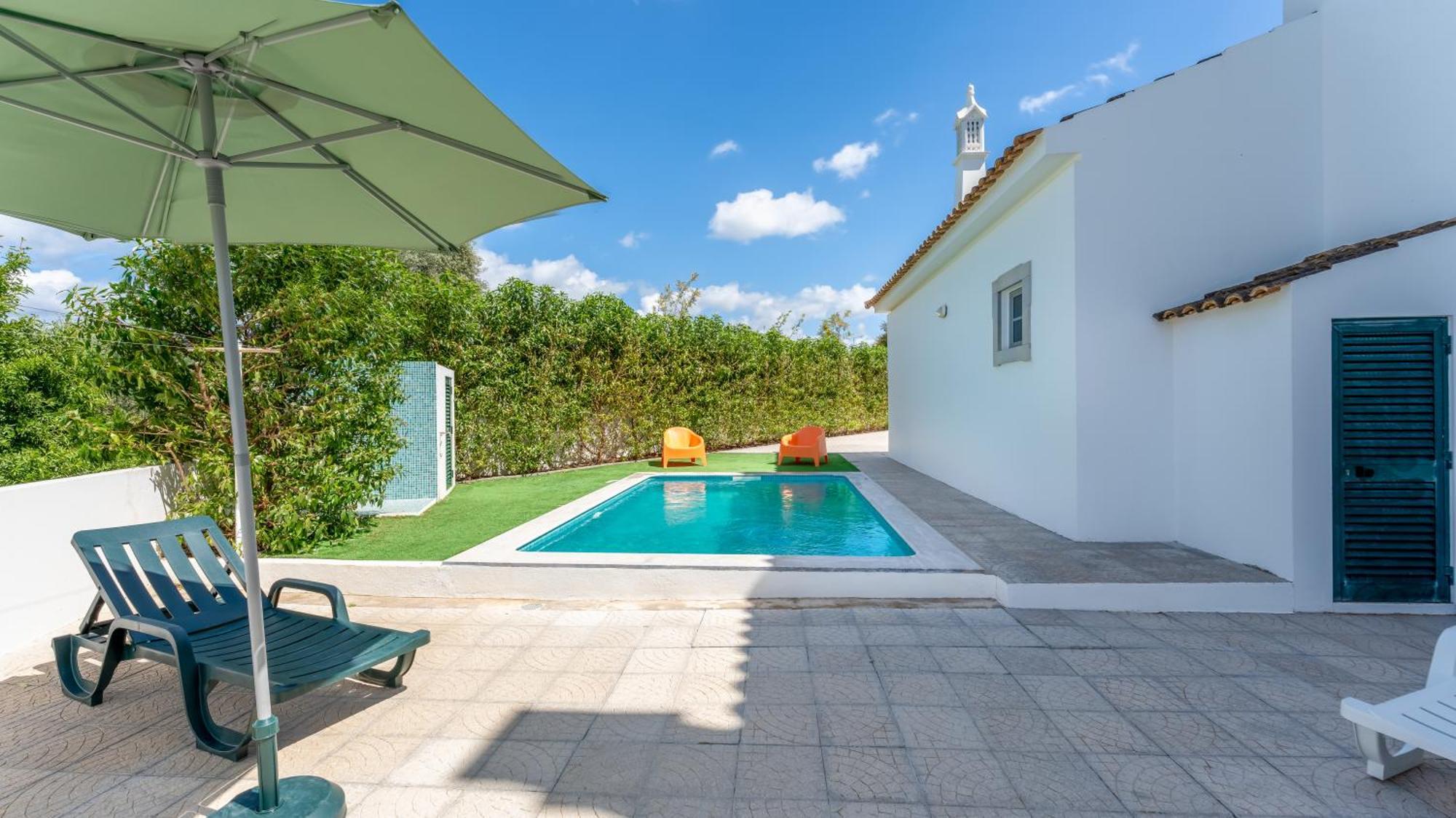 Sunny & Calm 4 Bdr House W/ Pool By Lovelystay Santo Estevao  المظهر الخارجي الصورة